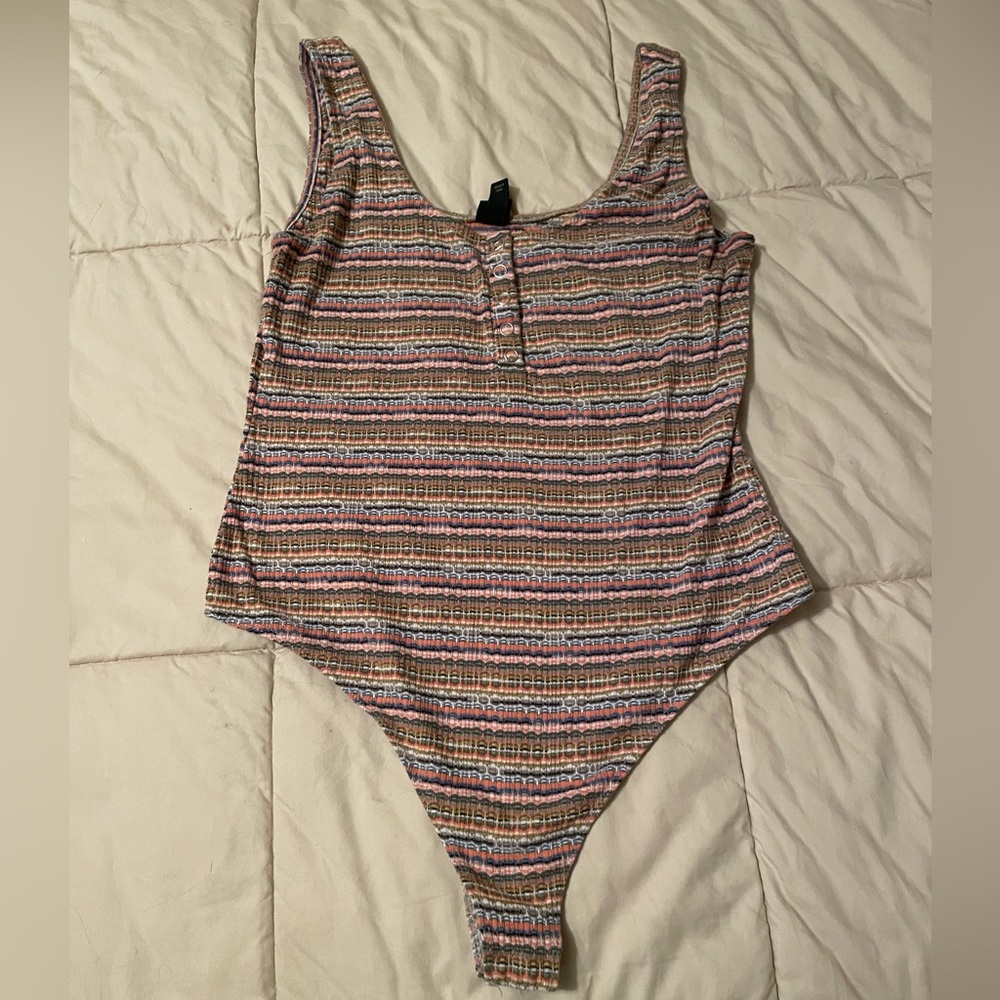 Multicolor striped tank with button closure